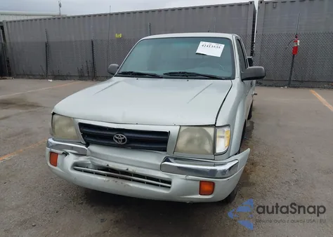 2000 Toyota Tacoma Xtracab from USA, damaged, VIN 4TAVL52N6YZ656726